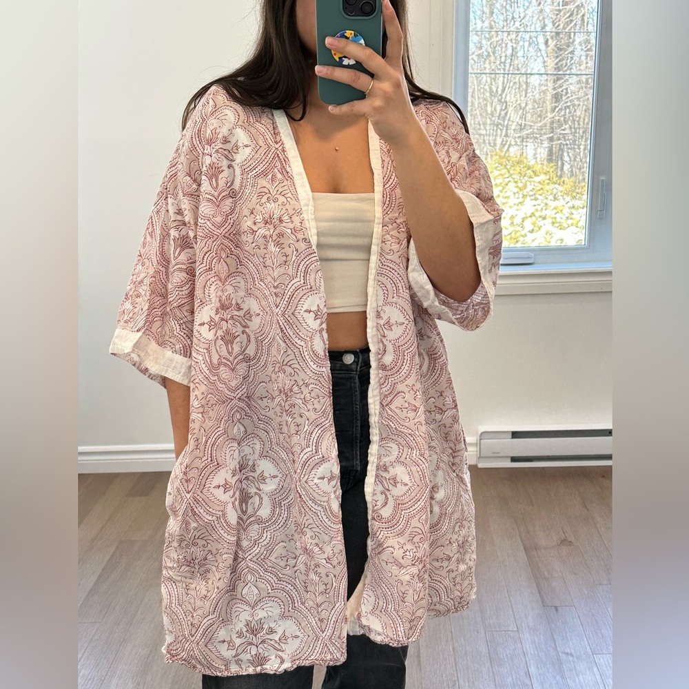 Yala Pink and White Kimono